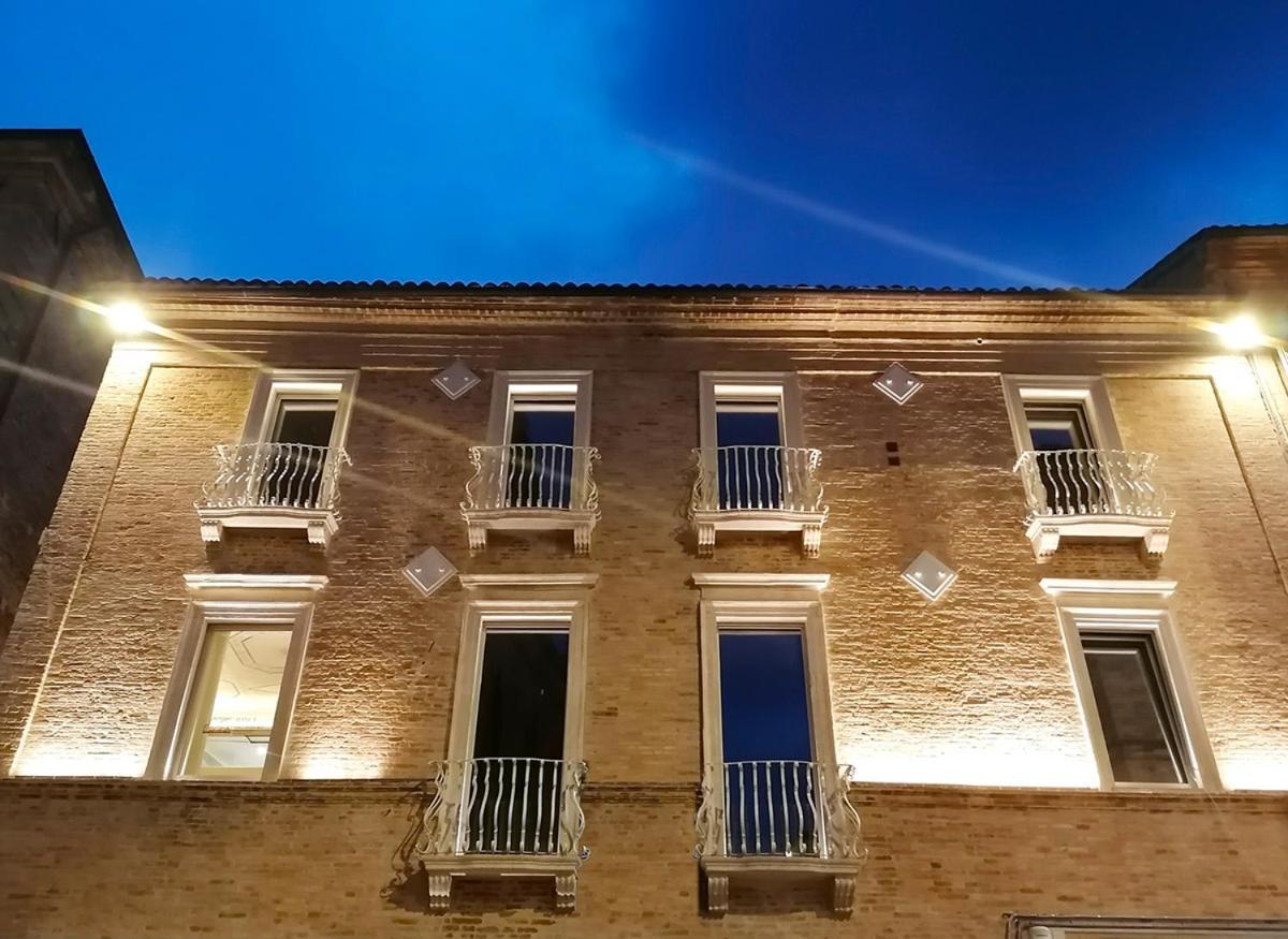 Palazzo Cortesi Macerata Ngoại thất bức ảnh