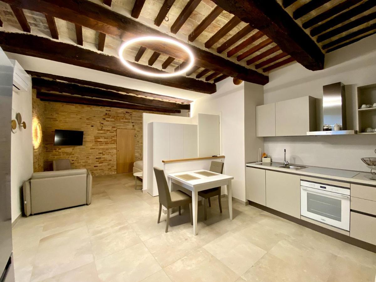 Palazzo Cortesi Macerata Ngoại thất bức ảnh